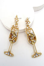 Load image into Gallery viewer, champagne-pearl--rhinestone-earrings
